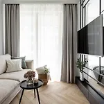 #1 Olive Apartment City Center Free Garage